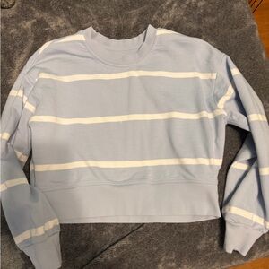 Lululemon Cropped Crewneck
